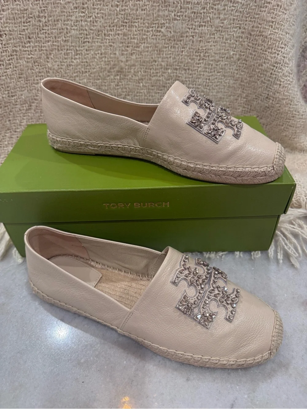 Tory Burch Ivory Embellished Leather Espadrille Flats NIB  Size 9